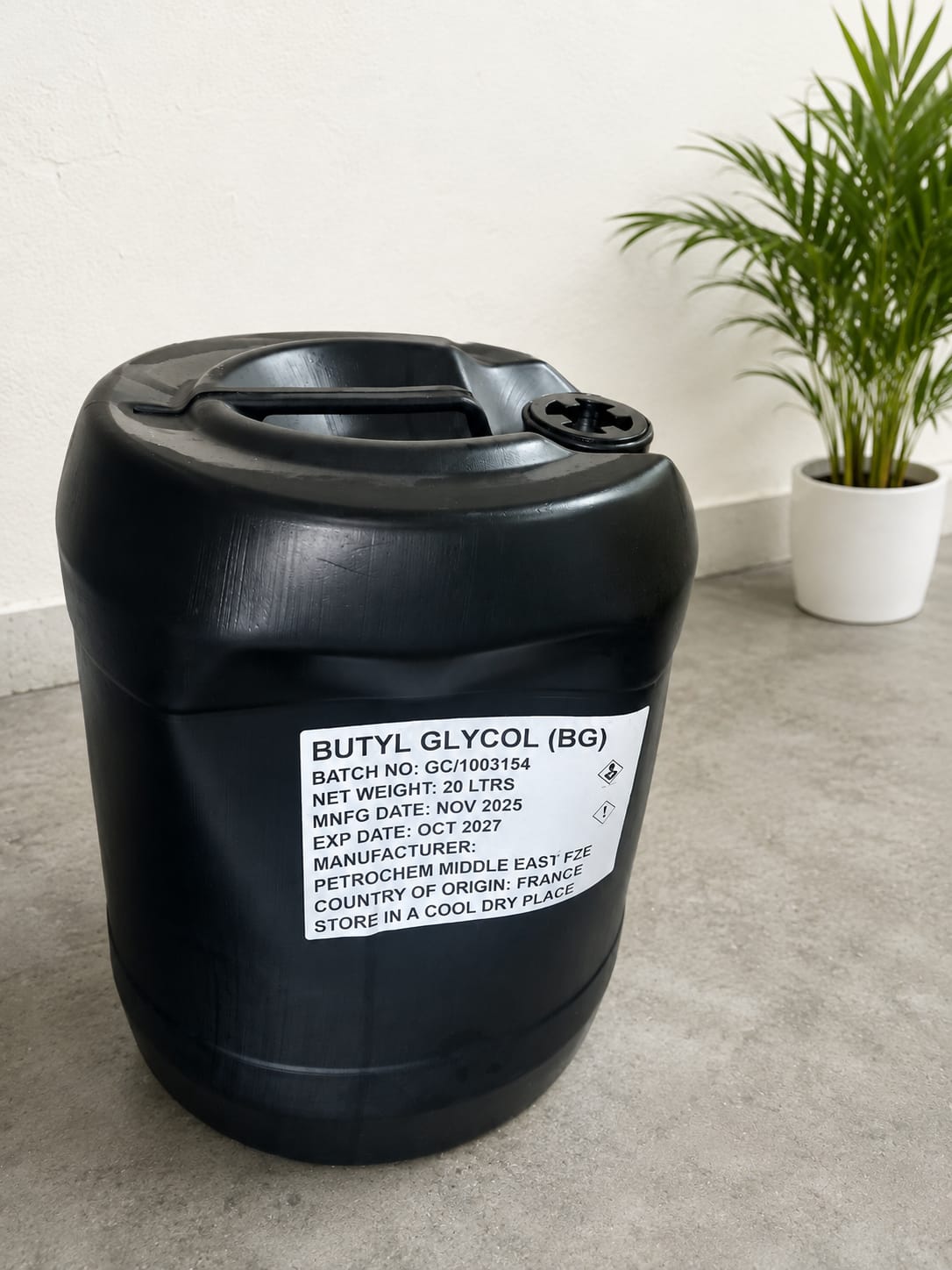 High-quality Butyl Glycol solvent supplied by Industrial Materials Kenya for paints, coatings, cleaning products, inks, and industrial applications in Kenya.